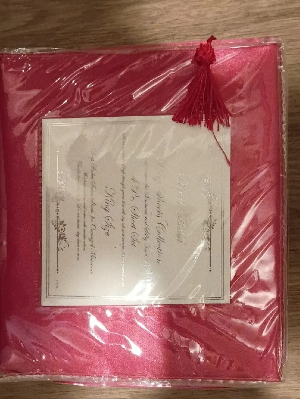 PINK Victoria's Secret Hot Pink Bedding Sheet Set